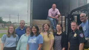 Food Arrives From Salt Lake City