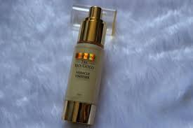 It is the global gold standard of uva protection and is the most used uva sunscreen in the world. Bio Essence 24k Bio Gold A Girl S New Best Friend Really Ree
