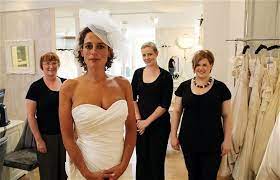 Alessandra maria luigia anna polizzi di sorrentino (born 28 august 1971), better known as alex polizzi, is an english hotelier, businesswoman, and television personality. Alex Polizzi The Fixer Bbc Two Review