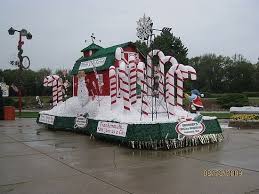 I need ideas for a christmas parade float. 21 Christmas Float Ideas Christmas Float Ideas Parade Float Christmas Parade Floats