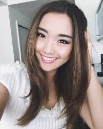 09 Straight Hair Face Framing Balayage Jenn Im Balayage Straight Hair Straight Hairstyles Balayage Straight