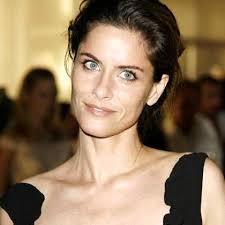 There is only one reason for this and it's because amanda is a mom. Hollywoodstar Amanda Peet Babybauch Und Hochzeitsgluck Der Spiegel