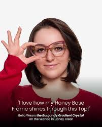 Heather Whetstone's Instagram, Twitter & Facebook