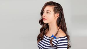 C'est un roman fait d'humour noir dans une atmosphère lugubre et mystérieuse. Tuto Coiffure Le Half Hawk Tresse Magicmaman Com