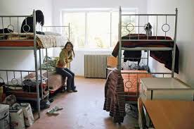 Oferta speciala de cazare pentru studentii care vin in bucuresti: Locuri De Cazare In Iasi Pentru Studenti La Camin Sau Apartament Inchiriat Iasi 4u Portalul Online Al Orasului Iasi