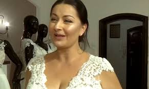 In cadrul unui interviu oferit recent, carismatica vedeta a. Nou Sosesc Pret Cu Ridicata A Cumpara Rochii De Mireasa Gabriela Cristea Anovamusicblog Com