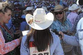 A Big Congratulations To Hailey Kinsel On Winning Calgary Hailey Kinsel Barrel Racing Outfits Hailey