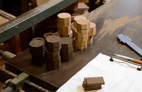 Kakuri japanese kiridashi carving knife japanese hammered carbon steel blade 18mm for woodworking made in japan (40931) 4.7 out of 5 stars 297 $21.50 $ 21. Japanese Woodworker Yusuke Tazawa Oen