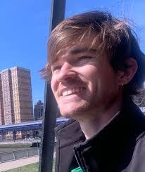 Santron Freeman's Instagram, Twitter & Facebook