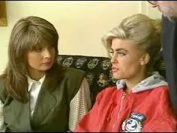 Gezinti kısmına atla arama kısmına atla. Carola Och Pernilla Wahlgren Fran 1991 03 31 Youtube