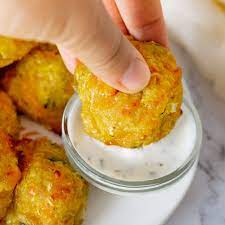 Yellow Squash Tots These Vegetable Tots Are A Great Way To Use Summer Squash This Can Be Made Yellow Squash Recipes Vegetarian Snacks Summer Squash Recipes