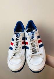 Trova una vasta selezione di adidas nastase a scarpe da ginnastica da uomo a prezzi vantaggiosi su ebay. Adidas Ilie Nastase Men Vintage White Tennis Shoes Sneakers Time Capsule Asos Marketplace