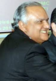 Daisy Dias's Instagram, Twitter & Facebook