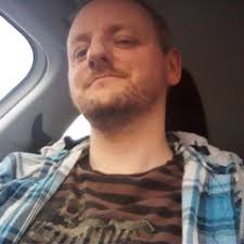 Stream Luis Galliani music