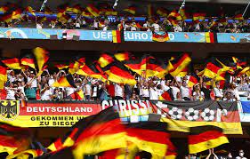 So können sie beim spiel gegen frankreich mit freunden mitfiebern. Osfgi7d4qopc0m