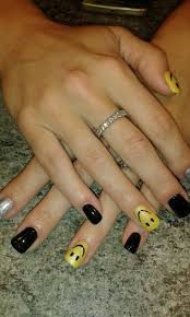 Ladybrand Glue On Nails Cute Acrylic Nails Minimal Nails