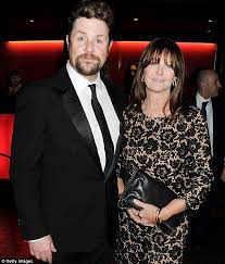 Michael ball news, gossip, photos of michael ball, biography, michael ball girlfriend list 2016. Michael Ball Says There S Only One Older Woman For Him 1960s Pop Presenter Cathy Mcgowan Daily Mail Online
