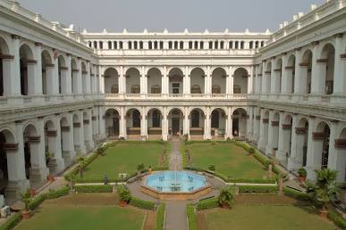 Courtyard of the historic Indian Museum, AI generated