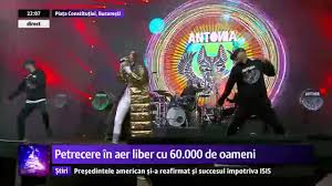 În peste 40 de ani de activitate muzicală, the cure a avut în componenţă mai mult de 13. Video Revelion 2019 In PiaÈa ConstituÈiei Petrecere In Aer Liber Cu 60 000 De Oameni