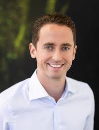 Nicole Massimo's Instagram, Twitter & Facebook