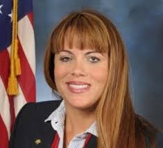 Alicia Peyton's Instagram, Twitter & Facebook