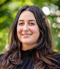 Erica Pearson's Instagram, Twitter & Facebook