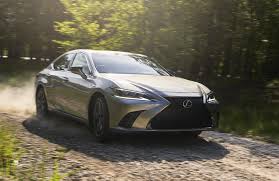The first five generations of the es were built on the toyota camry platform, with the sixth and seventh generations more closely related to the avalon. 2021 Lexus Es Receives Awd