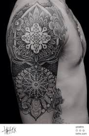 Black And White Upper Arm Half Sleeve Tattoos For Men Kenji Alucky Geometric Half Sleeve Tattoos For Guys Tattoo Sleeve Men Half Sleeve Tattoos For Guys