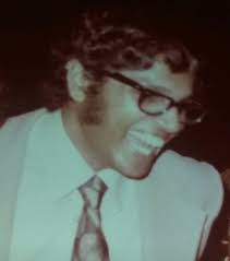 Remember Raffie Knowles --Ralph Ellis Knowles, race and sporting  commentator, head of sports at the station for years, when Television came  to Trinidad in 1962 he worked as Television main Sportscaster