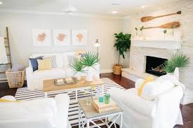 Fixer Upper Season 3 Episode 13 The Green Mile House Home Living Room Fixer Upper Home