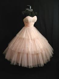 I Want Something Like This For Prom 50 S Style Prom Dress Wedding Dresses Dresses Pretty Dresses