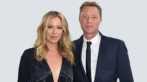 Is Christina Applegate Married With Children?