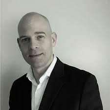 Bonjour cher réseau, je suis fier de vous présenter ma nouvelle nomination… 