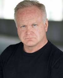 Ok, my acting coach Kelly Young-Silva worked some editing magic (She's an  Emmy Award Winner. For real!) Can y'all help me choose the best color shirt  for my future auditions? Please help