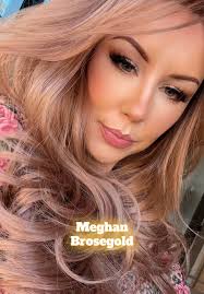 Meghan Brosgold Chelsey Smith