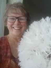 Macrame feathers for bedroom decor