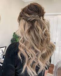 Fringe Hairstyles Ideas Use Beautiful Extensions To Re Create For Your Prom Looks Inhhair Pr Hair Styles Formal Hairstyles For Long Hair Medium Hair Styles