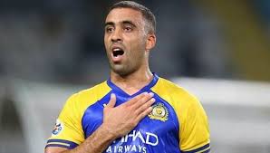 حمدالله يتلقى دفعة معنوية جيدة قبل مواجهة الهلال سعودي 360 تلقى المغربي عبدالرزاق حمدالله مهاجم ا Mirrored Sunglasses Men Mens Sunglasses Round Sunglass Men
