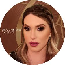 Dentre vários dos depoimentos sobre à Dra. Cristiane Camara Alves De Assis.  Podemos ser encontrados no Doctoralia. . . #tricomaster #clinicadecabelo  #fios #colorista #cabelos #calvicefeminina #cabelo . . CRM50504