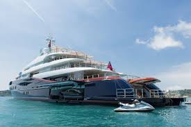 Architecture In 2020 Yacht Luxury Yachts Top Vacation Spots