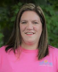 Michele Mundy's Instagram, Twitter & Facebook