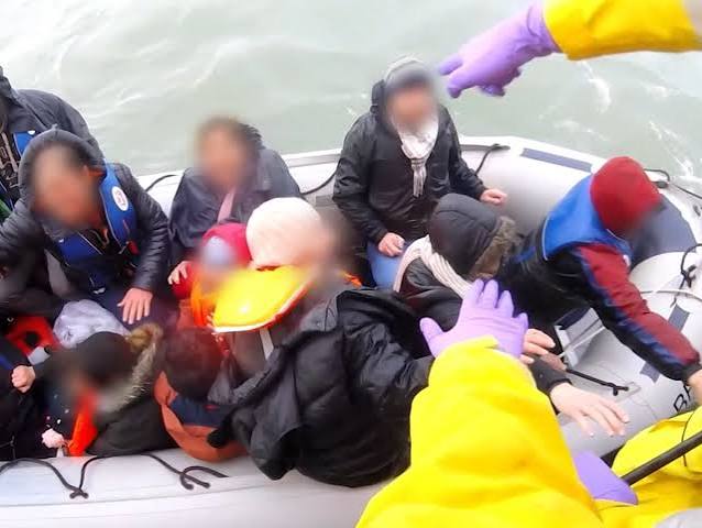 RNLI hits out at 'migrant taxi service' accusations | Immigration and asylum | The Guardian
