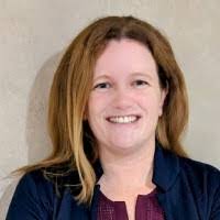 Deanna Mckee's Instagram, Twitter & Facebook