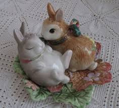 Fitz And Floyd Woodland Spring Bunny Salt And Pepper Set With Holder Fitz And Floyd Salt And Pepper Set Stuffed Peppers