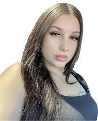 Stephanie Stafford's Instagram, Twitter & Facebook