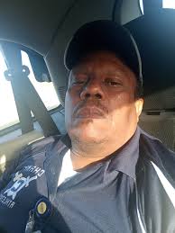 Si tu has cavado un hoyo para mi, yo caigo en él, tú tenías una escalera  preparada y me sacas, yo he quedado herido.... Que tan grande es el favor  que debo,