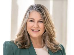 Empowering Women in Medicine: Ronda McCarthy, Lisa Figueroa and Latha  Brubaker