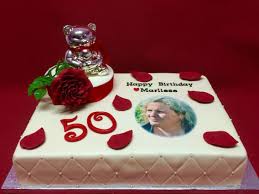 50 Geburtstagstorte Mit Rosenblume Geburtstagstorte Geburt Torten