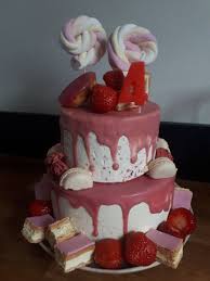 Hema Dripcake Verjaardagstaart Traktaties Fondanttaart