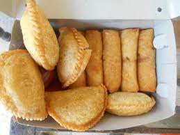 Pastel Dengan Sambal Pedas Ulasan Jalangkote Lasinrang Makassar Indonesia Tripadvisor